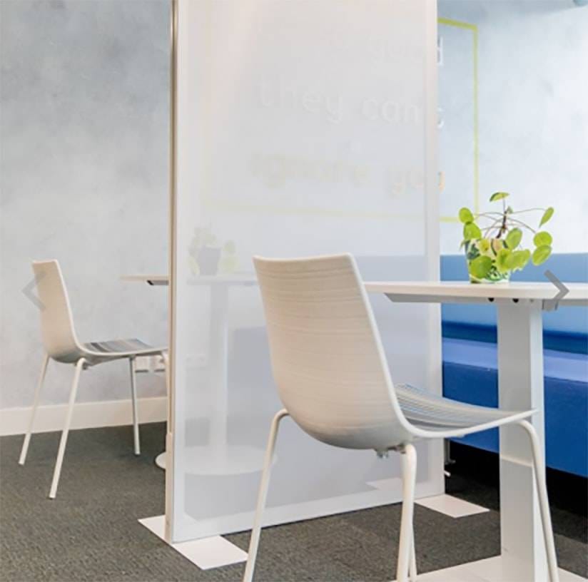 Scheidingswand semi-transparant semi-transparante-scheidingswand